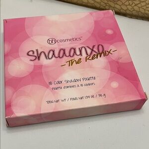 BH Cosmetics Shaaanxo Remix Pink Eyeshadow Palette